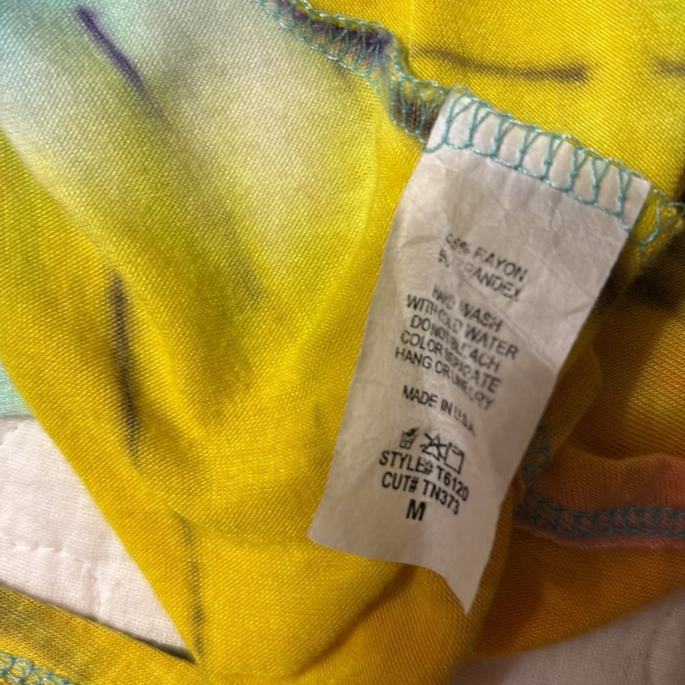 Yee Multicolored Asymmetrical 3/4 Sleeve Tunic Top - Picture 4 of 6